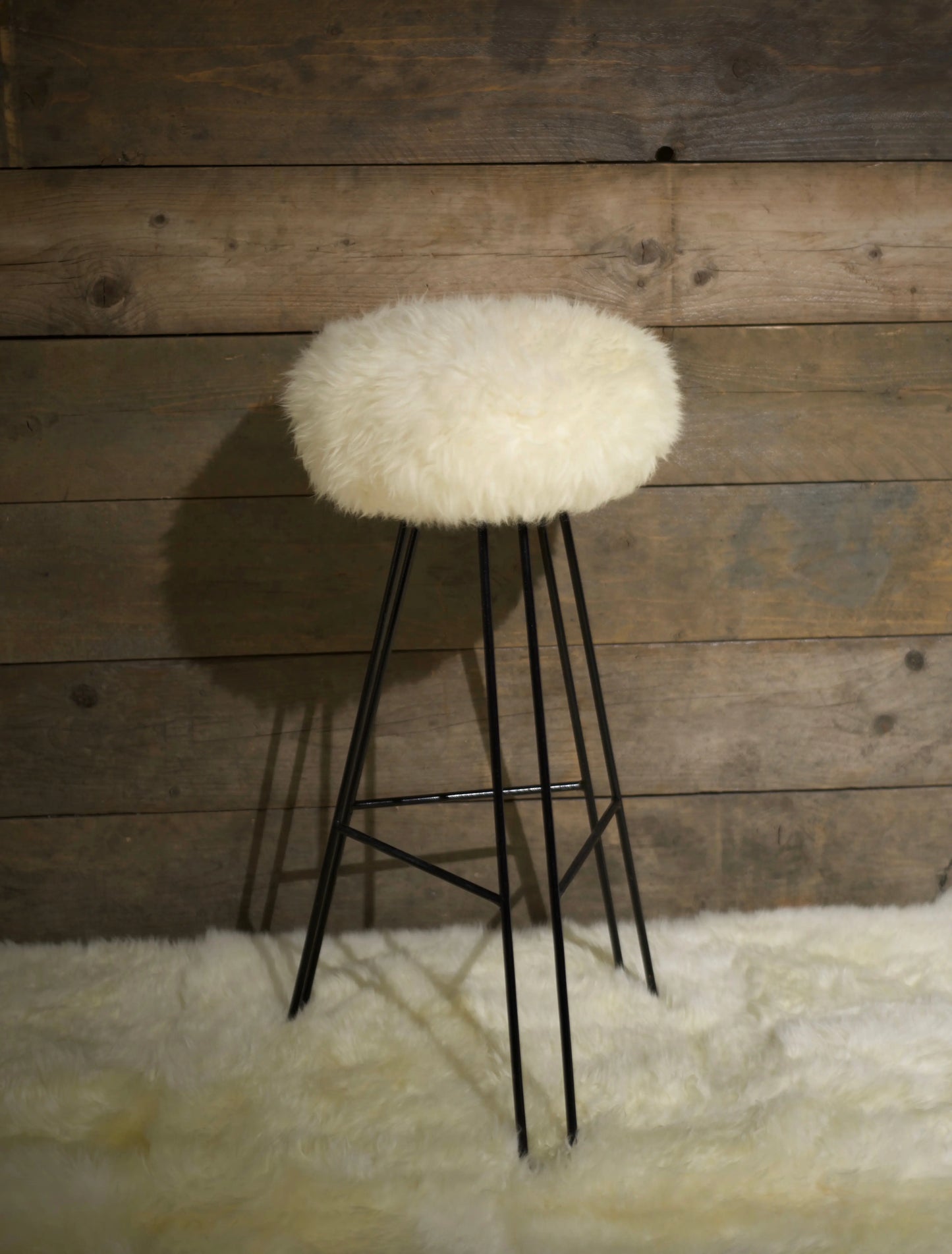 Tabouret de bar peau de mouton Ecuira